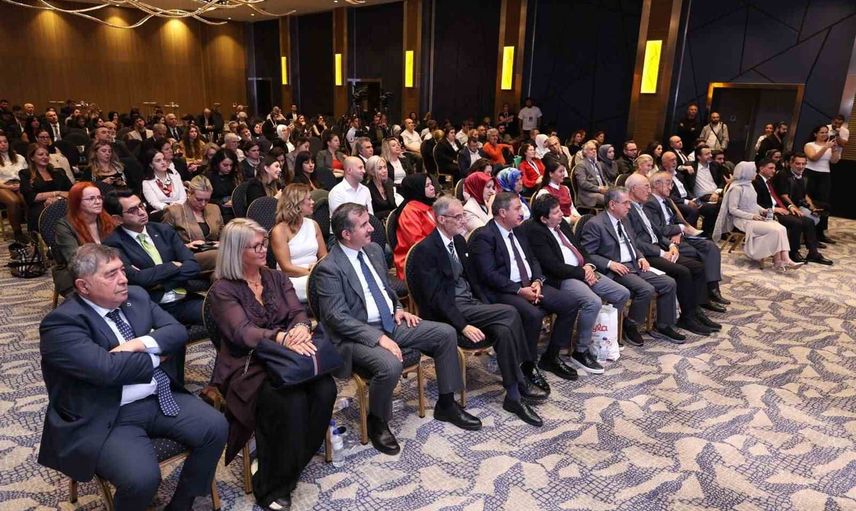 Karabük üniversitesi otizm dostu restoran rehberiyle toplumsal duyarlılık ödülü aldı