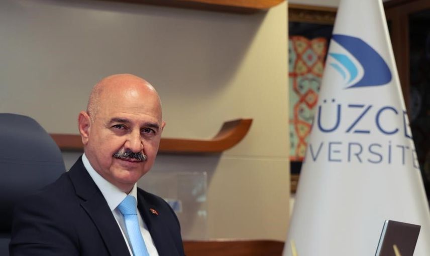 Rektör Sözbir öğrencilerle yüz yüze buluşuyor: Düzce Üniversitesi 20. yıl etkinliğinde