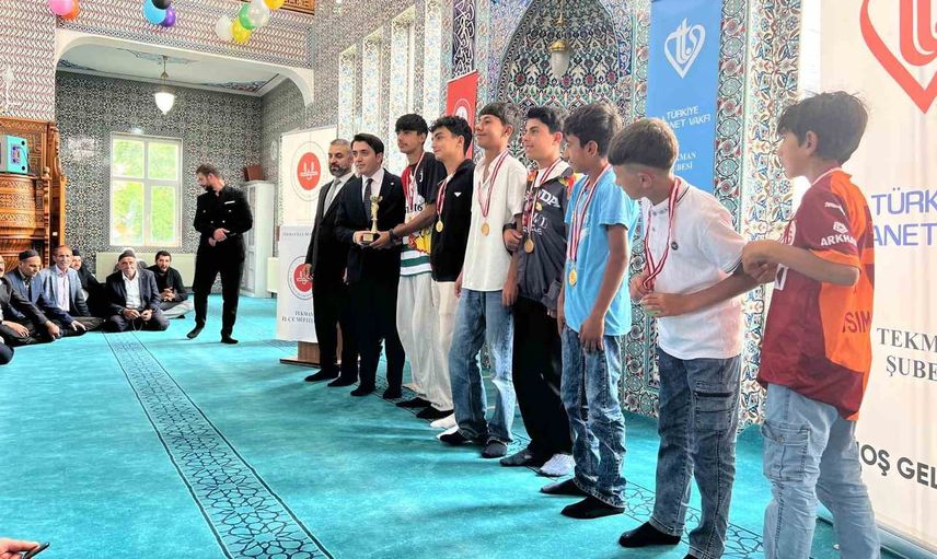 Yaz kur'an kursları sona erdi, Tekman'da 650 öğrenci kapanışta buluştu