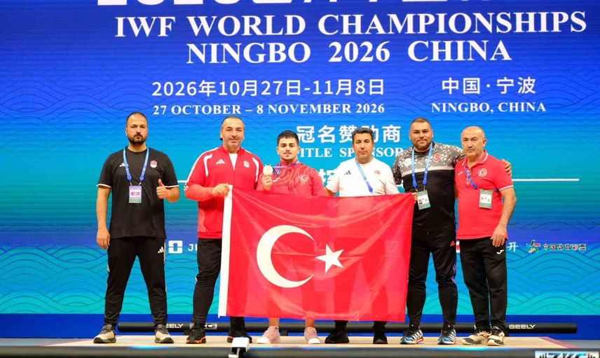 Dünya şampiyonasında 75 kiloda Kaan Kahriman gümüşe uzandı