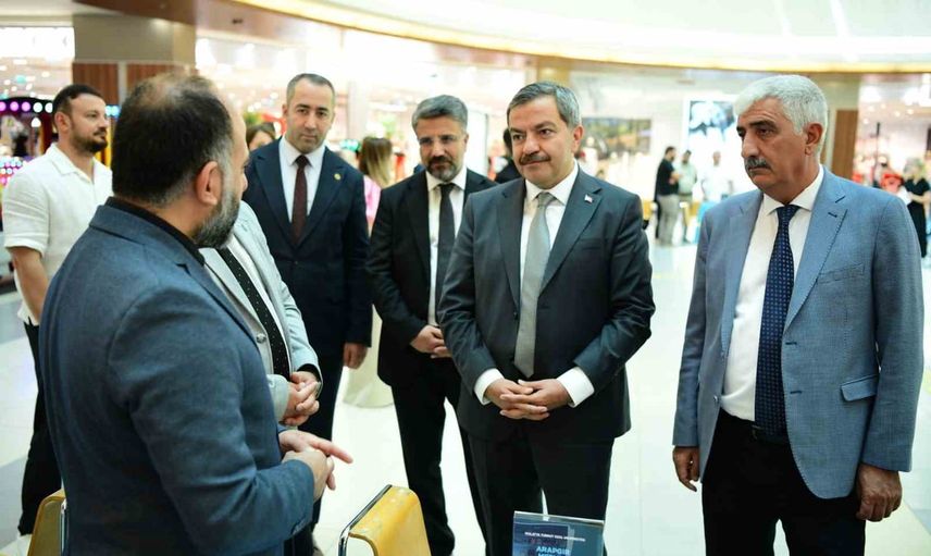 Malatya Turgut Özal Üniversitesi adaylara tercih sürecinde uygulamalı rehberlik sundu