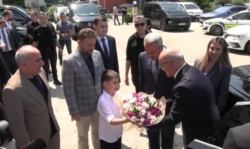 Şimşek Rize'de çay sektörüne destek sinyali verdi