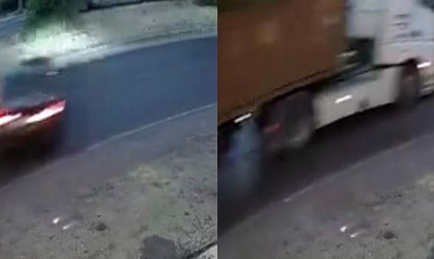 Mersin'de tırın şerit değişimi kazaya yol açtı ve araç metrelerce sürüklendi