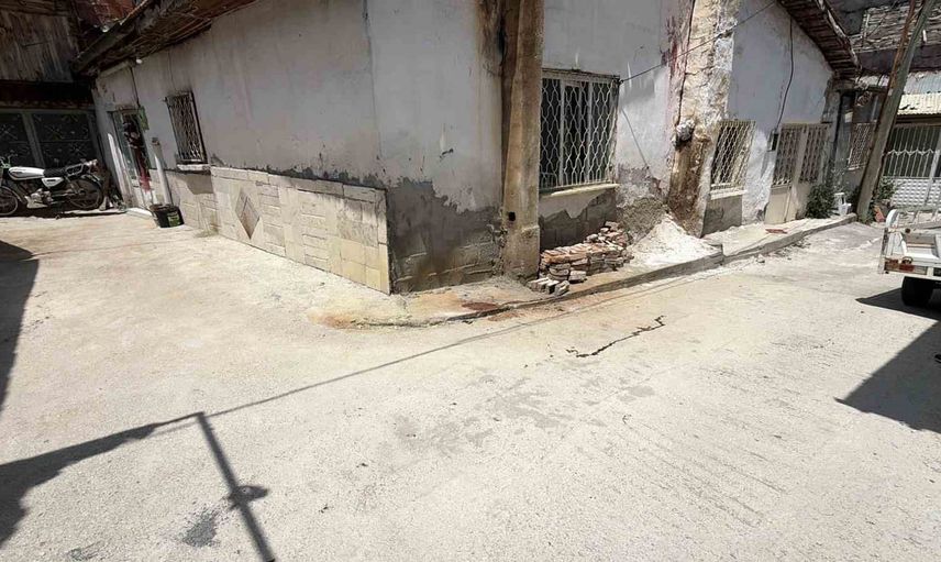 Burdur'da tartışma büyüdü: iddiaya göre darp edilen adam sırtından vurularak öldü