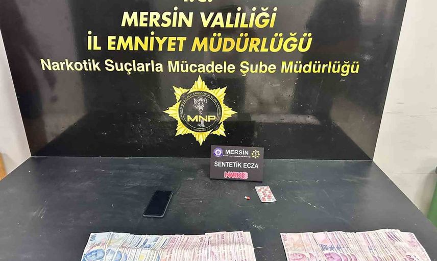 Mersin’de sokak ve araç baskınlarında beş şüpheli tutuklandı
