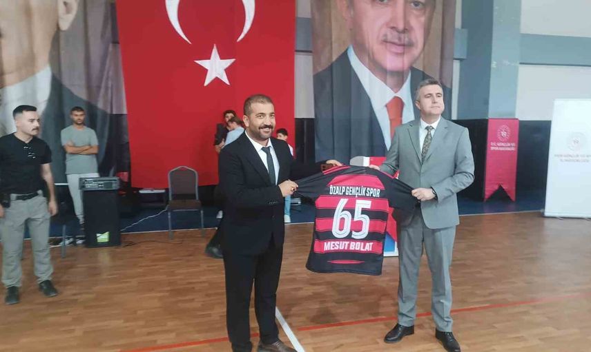 Özalp'ta gençlik festivali: sporla buluşan bir gün