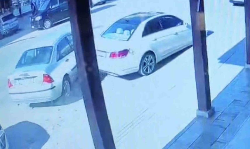 Alaca'da bir anlık kayıpta iki araç hasar gördü; sürücüye 50 bin lira ceza