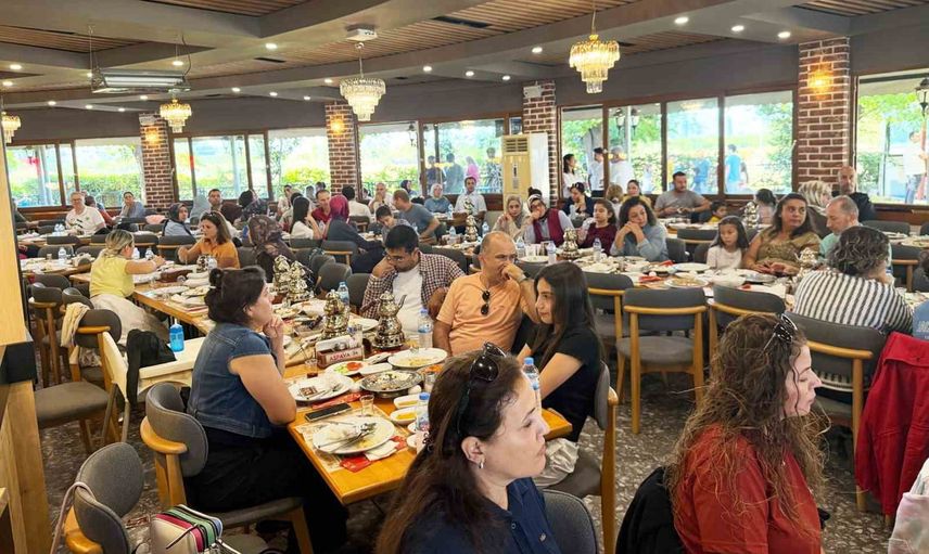 Eğitim-Bir-Sen Dalaman’da kahvaltıda bir araya gelerek talepleri yineledi