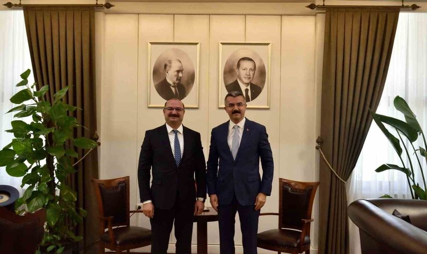 Rektör Hacımüftüoğlu'ndan bölgesel kalkınma vurgusu: MGK genel sekreteri Okay Memiş ile istişare