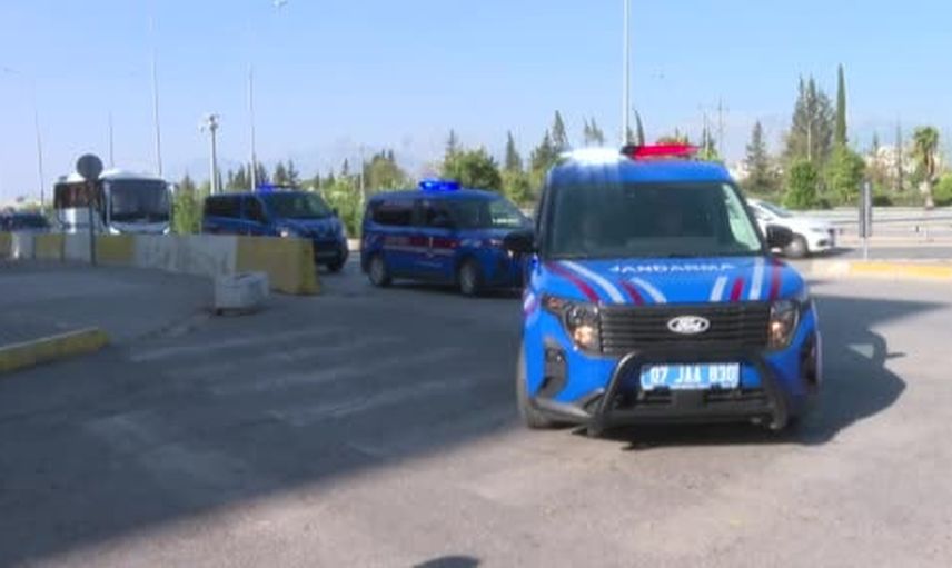 Kemer'de 80 taşınmazla ilgili soruşturmada 10 kişi tutuklandı