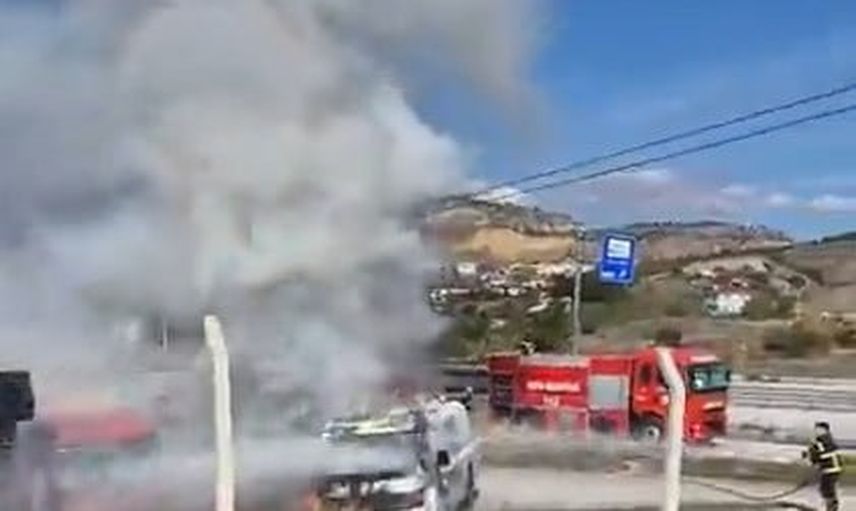 Tosya'da otopark yangını: park halindeki tanker kullanılamaz hale geldi