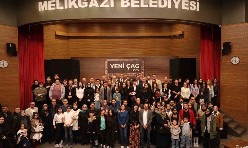 Melikgazi'de gençlere yönelik sosyal bilimler okulu için başvurular açıldı