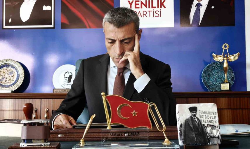 Yılmaz anayasa mahkemesi kararını kınadı: muhalefeti bölen bir tercih