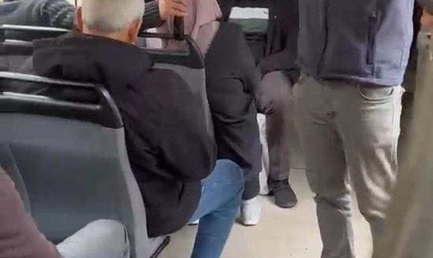 Tramvayda sahte çocuk fotoğrafıyla para toplayan kişi yakalandı