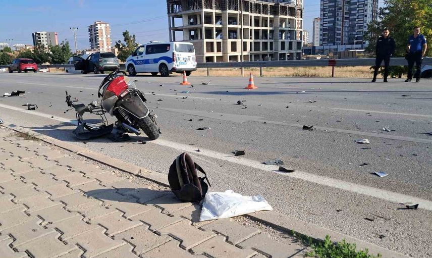 Karaman'da kavşakta çarpma sonucu 15 yaşındaki elektrikli bisiklet sürücüsü 12 gün sonra yaşamını yitirdi