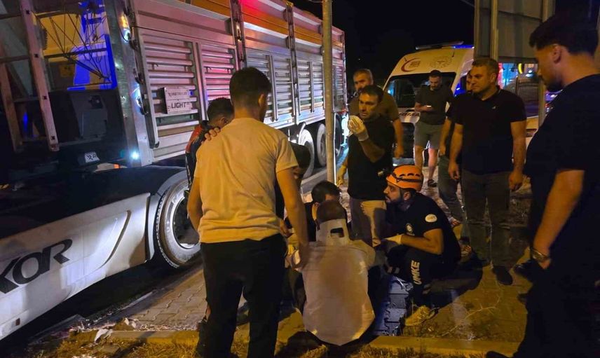 Bingöl'de Gündoğdu kavşağı'nda çarpışma: beş kişi yaralandı