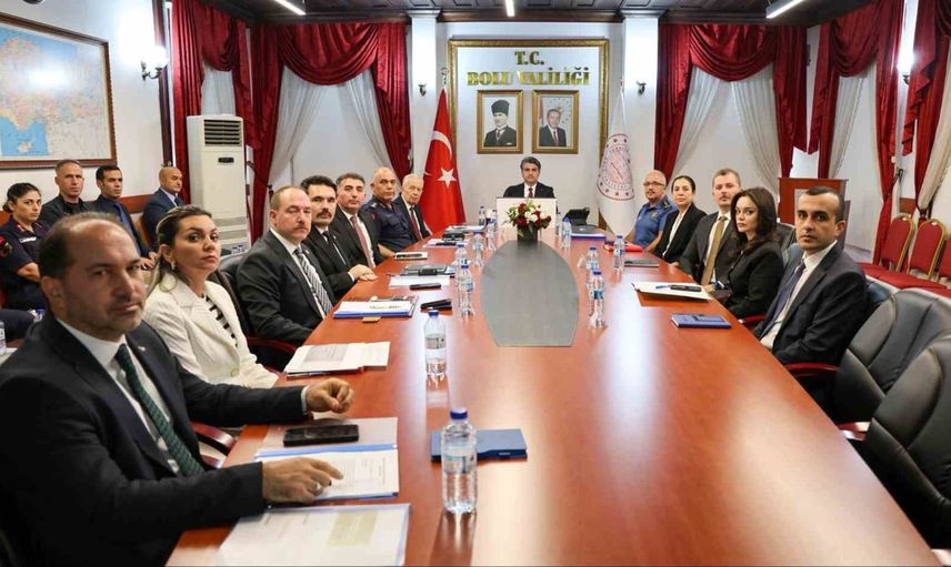 Bolu'da kurumlar bir araya geldi: okullar için koordinasyon ve güvenlik adımları belirlendi