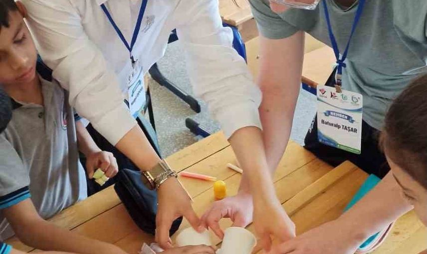 Kırsalda merak tohumları: Bilim köyde yeşeriyor projesi öğrencilerle buluştu