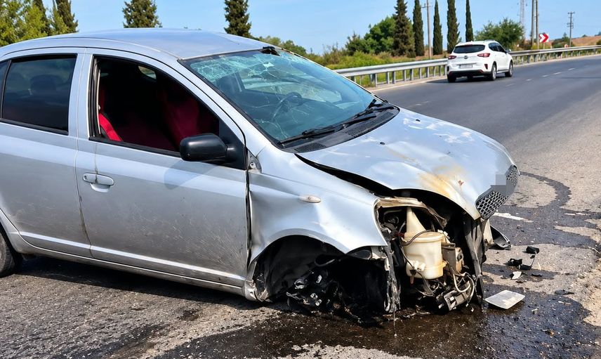 Söke'de akaryakıt istasyonu bitişiğindeki kaza anı kamerada