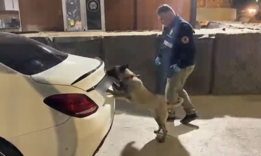 Şila'nın tepkisi valizde 1 kilo 900 gram metamfetamin ele geçirilmesini sağladı
