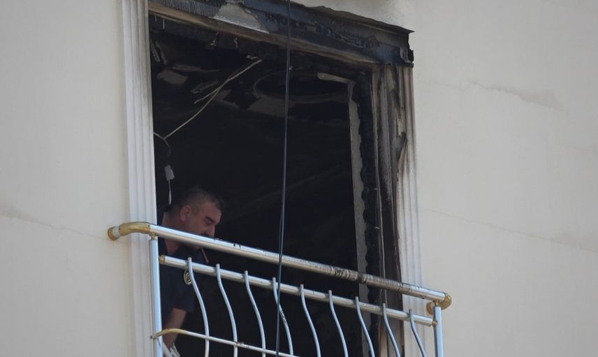 Kilis'te 3. kattaki dairede çıkan yangın bir kişiyi dumandan etkiledi