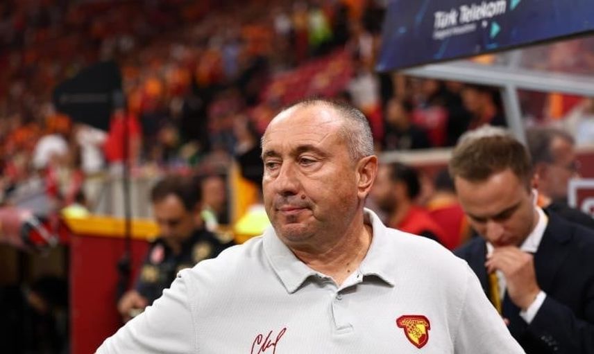 Göztepe'de Stoilov: Galatasaray karşısında puanla ayrılmayı hak ediyorduk