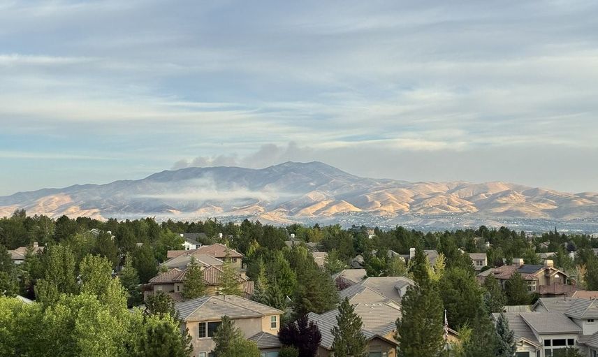 Nevada'da yön değiştiren rüzgarların hızlandırdığı yangın 61 bin dönümü küle çevirdi