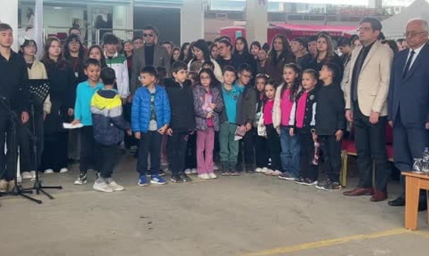 Burdur'da bilimi tarımla buluşturan şenlik öğrencilerle buluştu