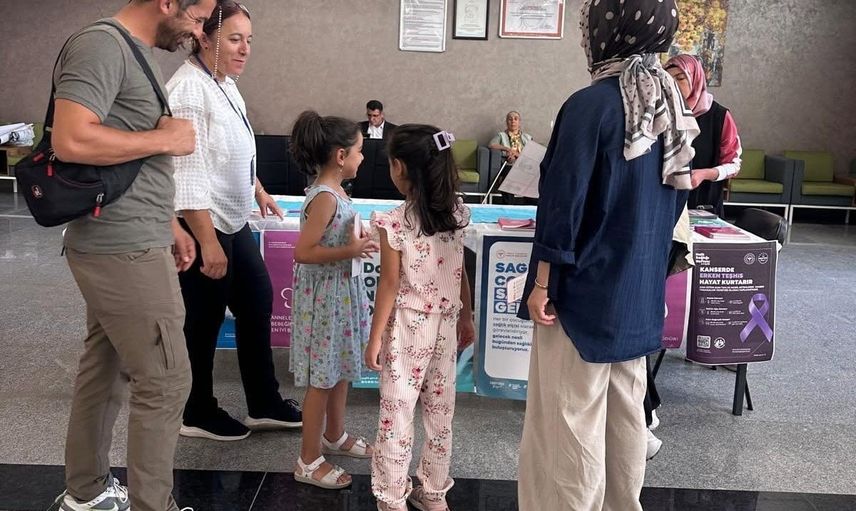 Sağlıklı anne, sağlıklı nesil için farkındalık standı