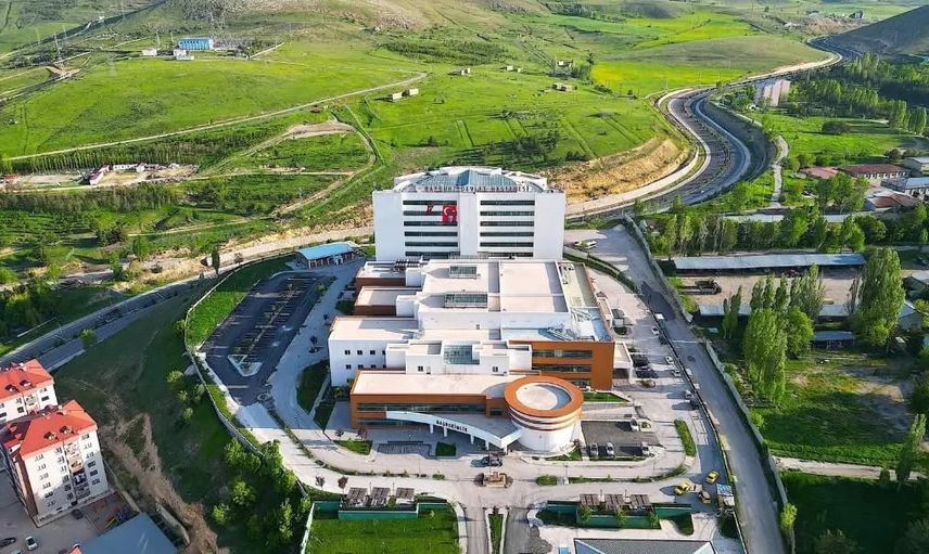 Bayburt devlet hastanesinde acil başvurular ve ameliyatlar ağustosta arttı