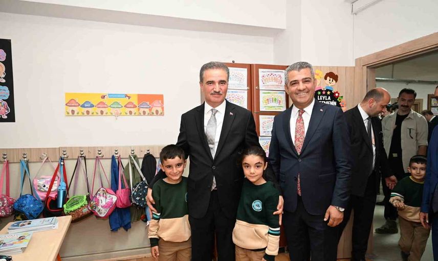 Oyun, merak ve keşif Celal Akın İlkokulu'nda ilköğretim haftası coşkusu