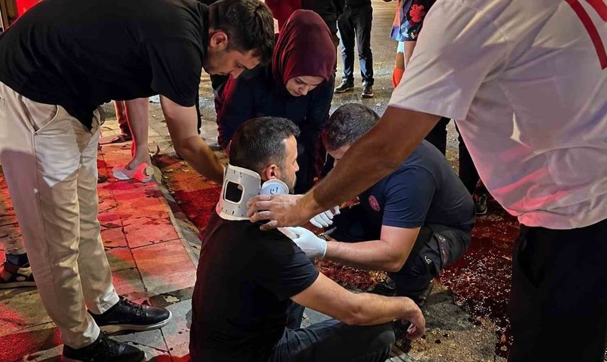 Metek kavşağında çarpışma: üç kişi yaralandı