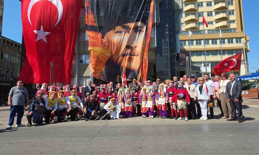 Nazilli birlik içinde 104. kurtuluş yılını kutladı