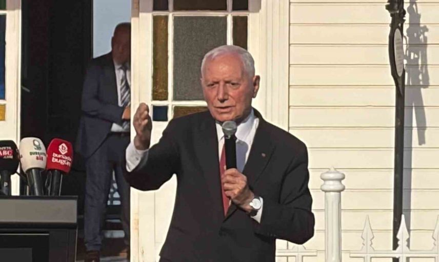 Mudanya'da bağımsızlık mirası ve demokrasi vurgusu: Özgür Özel halkla buluştu
