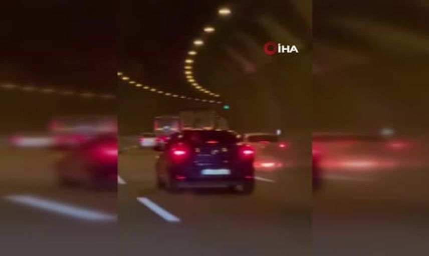 Otomobil Bolu Dağı Tüneli'nde alev aldı, Ankara yönü trafiğe kapandı