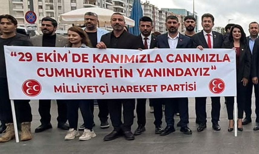 Cumhuriyet için kanla dayanışma: MHP Diyarbakır'dan örnek kampanya