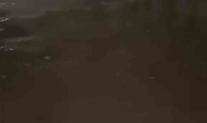 Akşam bastıran sağanak Hatay’ın yollarını sular altında bıraktı