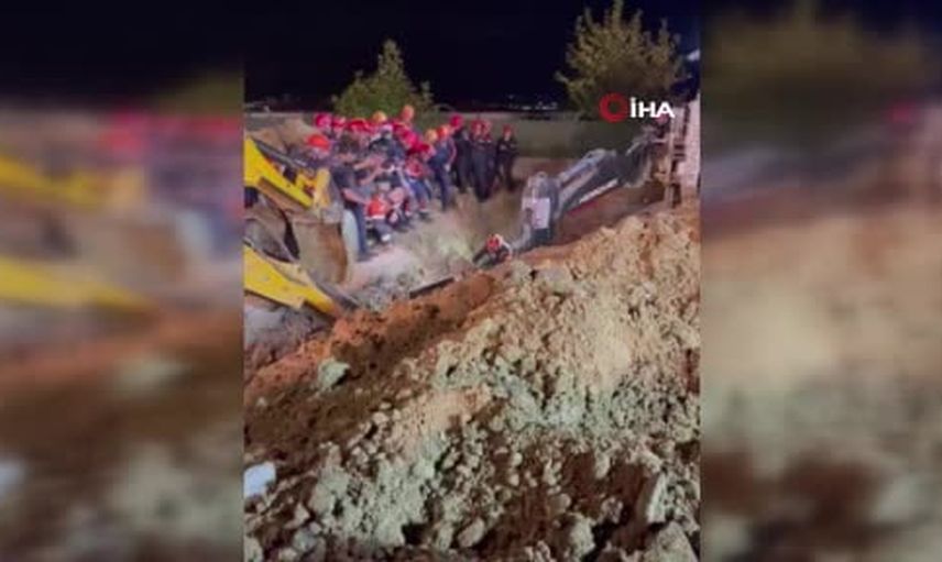 İnşaattaki toprak kayması Alkent 2000'de iki kişiyi etkiledi