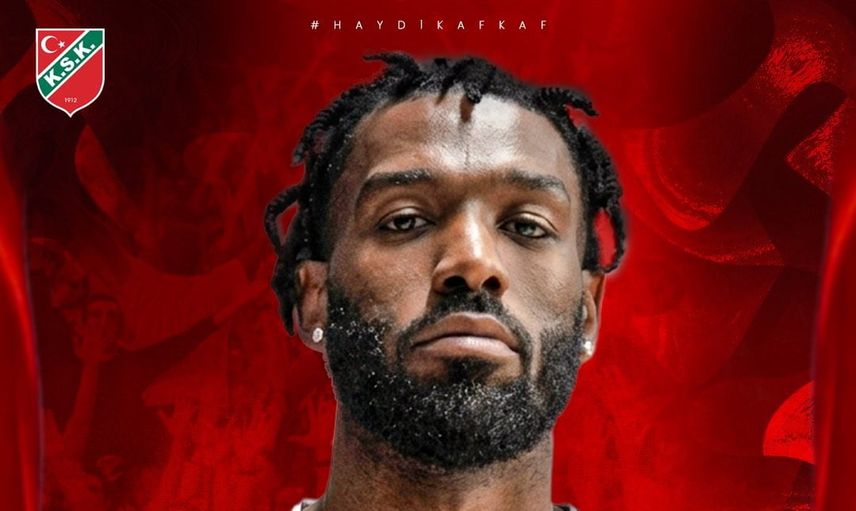 Karşıyaka'ya deneyimli forvet Rashard Kelly resmen katıldı