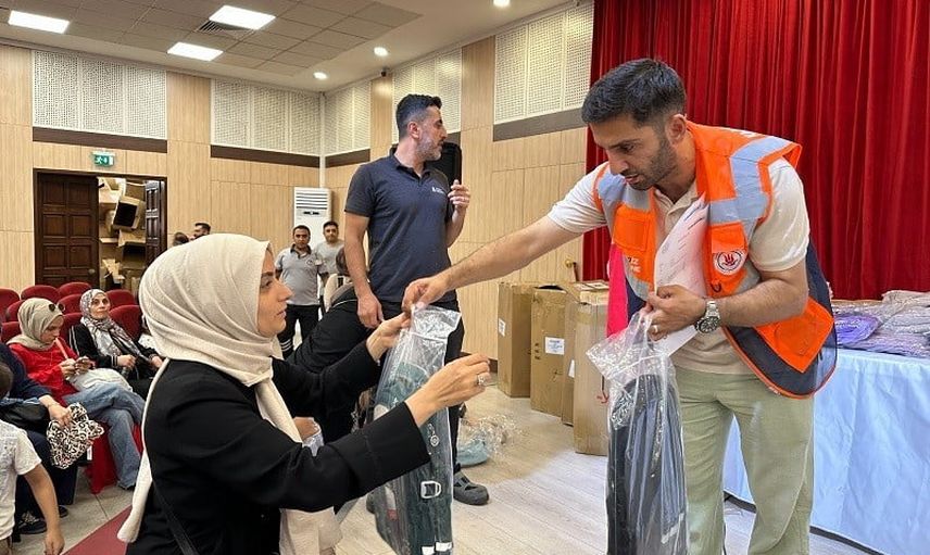 Kağıthane'den okula hazırlık desteği: yaşa göre çanta ve kırtasiye setleri dağıtılıyor