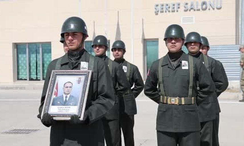 Elazığlı tankçı uzman çavuş Sevim için askerî törenle veda