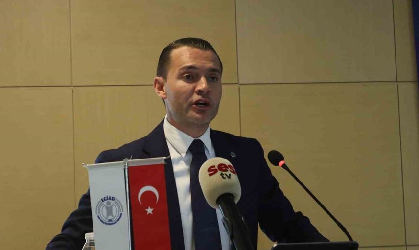 İzmir’de genç işsizlik gölgesinde dönüşüm çağrısı: uyum eksikliği öne çıktı