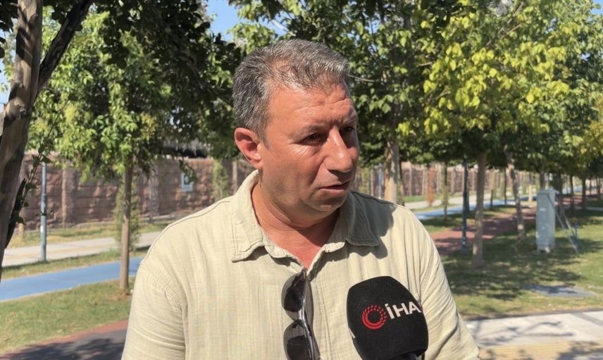 Klip setinde atın hamlesinden saniyelerle kurtulan güvenlik görevlisi