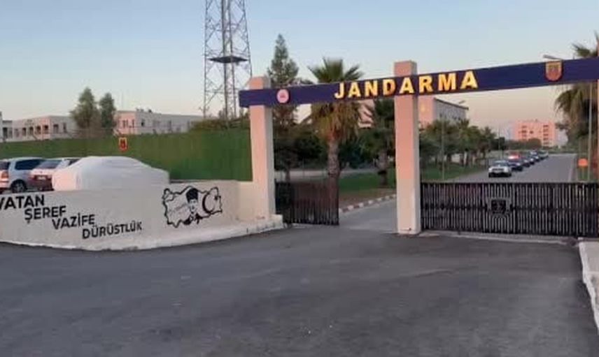 Mısır tarlasında dronla yakalanan sahte görevli üç kişi tutuklandı