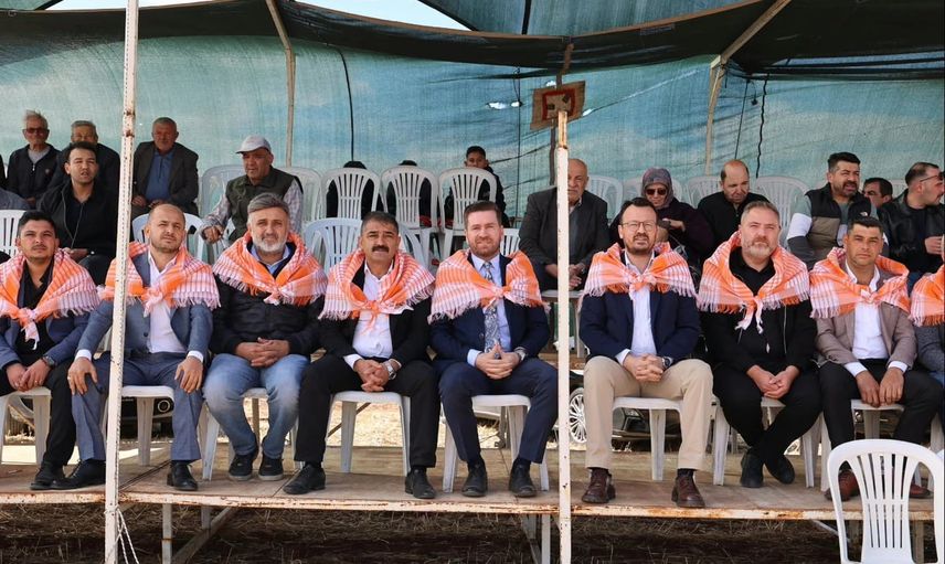 Tavas'ta rahvan geleneği güçlendi: Kızılcabölük yarışlarına yaklaşık 10 bin izleyici