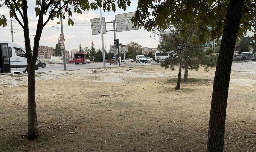 Konya'da kıskançlık tartışması: 15 yaşındaki çocuk kolundan bıçaklandı