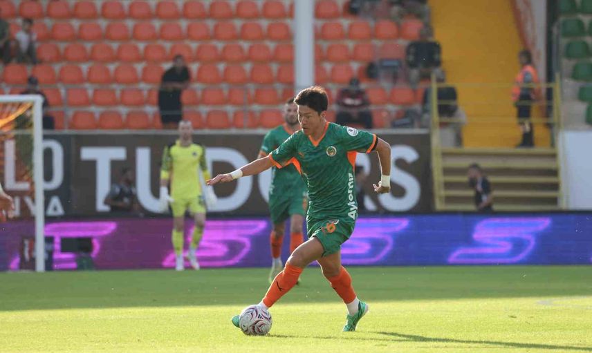 Alanya'da golsüz mücadele: kaleciler ön plandaydı