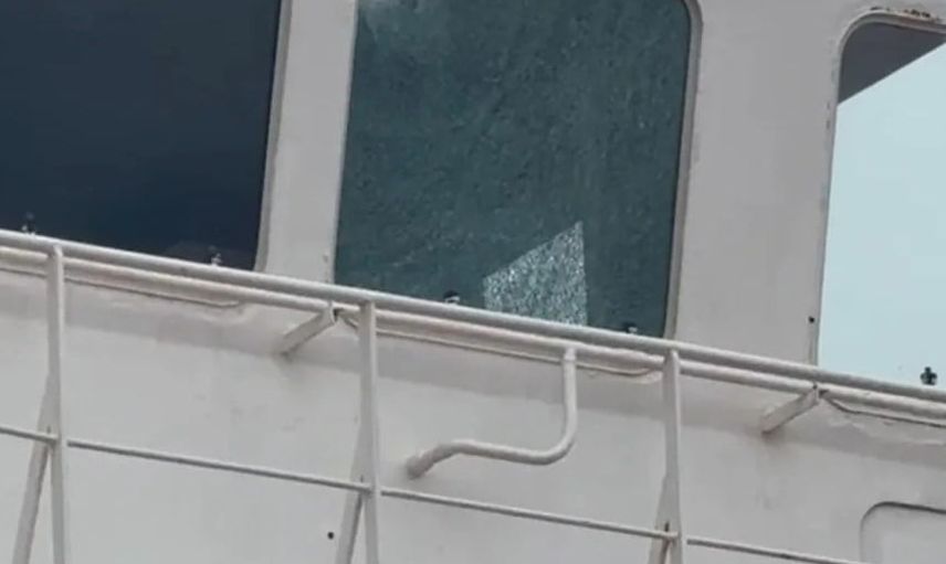 Hasarlı M/V Lady Zehma İstanbul Boğazı'ndan seyrine devam etti