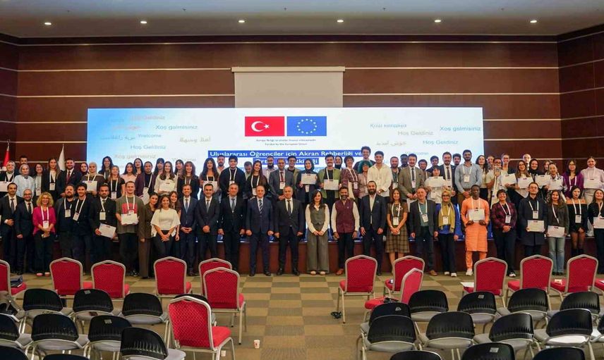 Üniversitelerde akran rehberliğiyle uluslararası öğrencilerin uyumu güçlendiriliyor