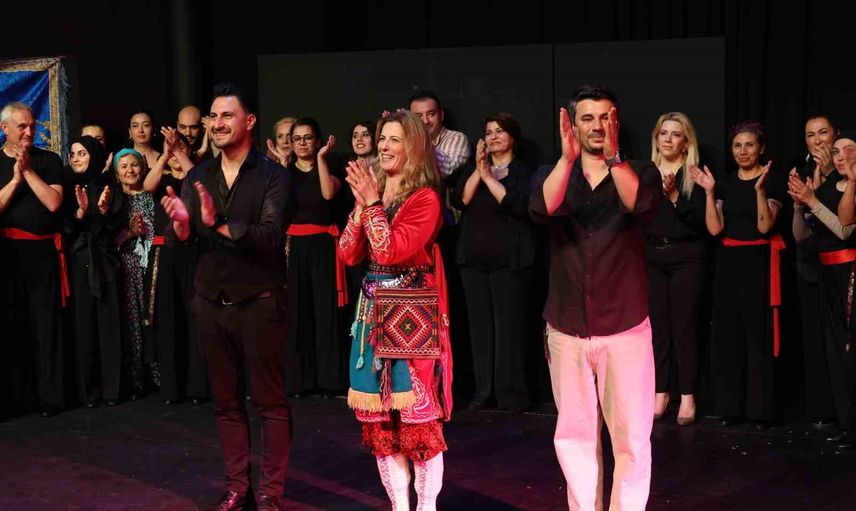 marmaris tiyatrosu muğla'da sabahattin ali uyarlamasıyla sahnede
